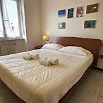 Al Ludomar, Cozy Flat And Free Park Apartmán