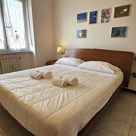 Al Ludomar, Cozy Flat And Free Park Appartement