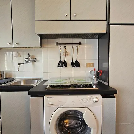 Апартаменты Al Ludomar, Cozy Flat And Free Park Рапалло