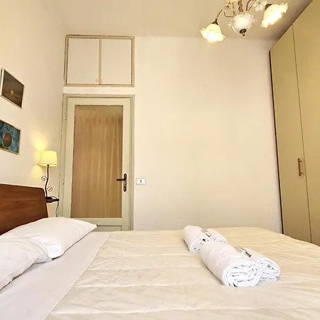 Al Ludomar, Cozy Flat&free Park