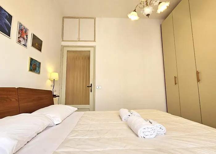 Al Ludomar, Cozy Flat&free Park